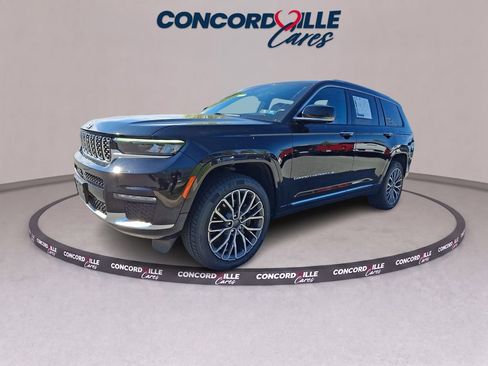 Used 2022 Jeep Grand Cherokee L Summit AWD/4WD image 3