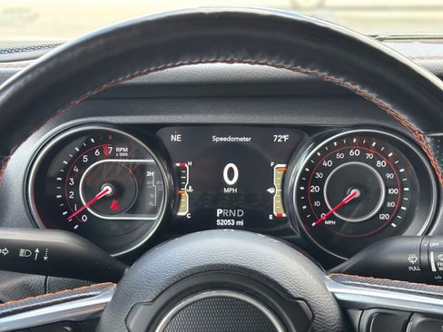 Used 2021 Jeep Gladiator Mojave AWD/4WD image 19