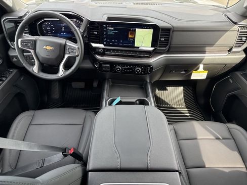 New 2026 Chevrolet Silverado 2500 LTZ w/ LTZ Convenience Package AWD/4WD image 14