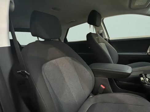 New 2026 Hyundai Ioniq 5 SE AWD/4WD image 17