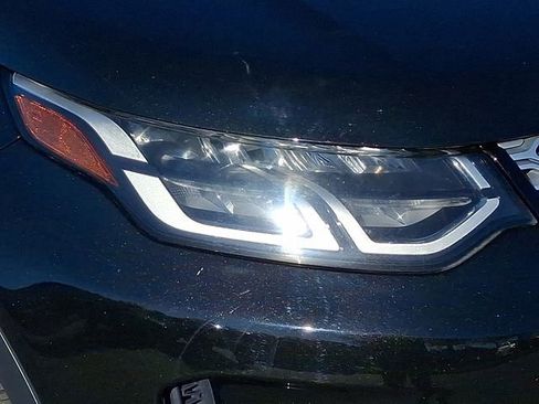 Used 2021 Land Rover Discovery Sport S image 11