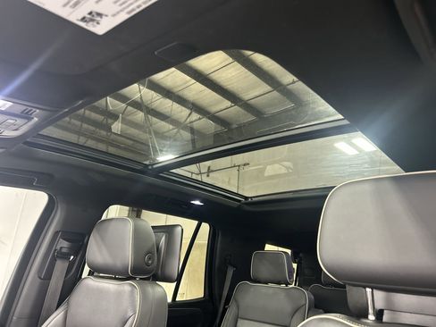 Certified 2021 GMC Yukon SLT w/ SLT Luxury Plus Package image 20