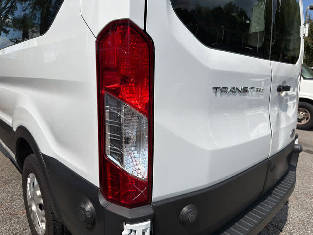 Used 2024 Ford Transit 350 XLT RWD image 8