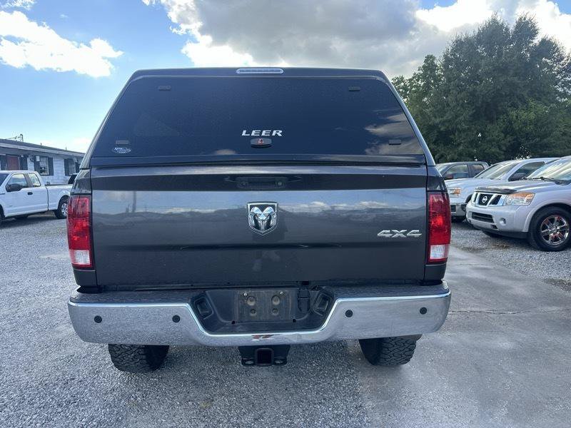 Used 2018 RAM 2500 Tradesman w/ Chrome Appearance Group AWD/4WD image 3