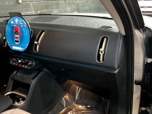 Used 2025 MINI Cooper Countryman S image 19