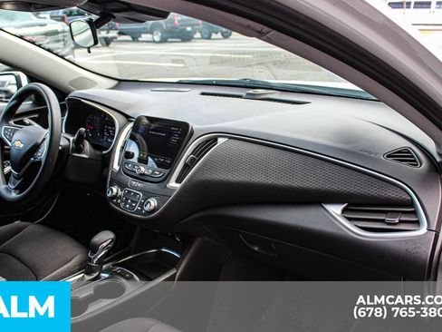 Used 2024 Chevrolet Malibu LT FWD image 22