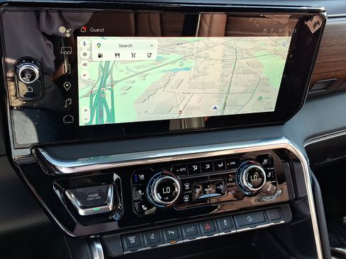 New 2026 GMC Sierra 2500 Denali Ultimate AWD/4WD image 8