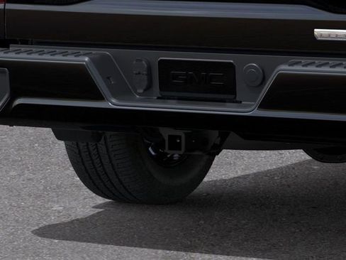 New 2026 GMC Sierra 1500 Elevation image 14