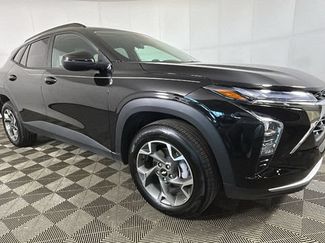 Used 2026 Chevrolet Trax LT w/ Driver Confidence Package FWD video 2