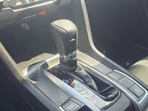 Used 2020 Honda Civic LX image 25