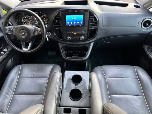 Used 2018 Mercedes-Benz Metris Passenger image 55