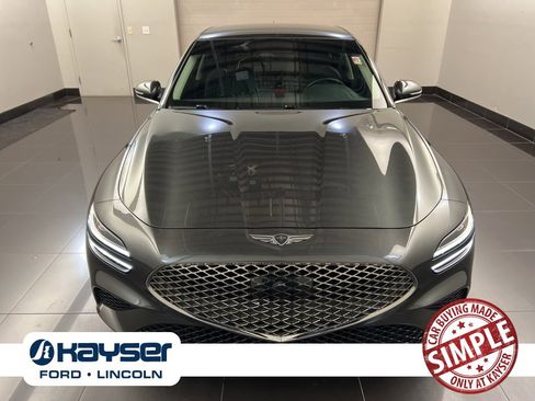 Used 2025 Genesis G70 2.5T image 2