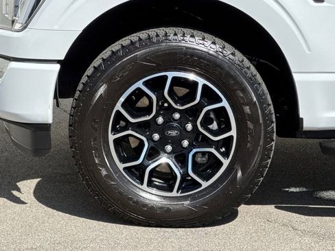 Used 2022 Ford F150 XLT w/ Equipment Group 302A High image 33