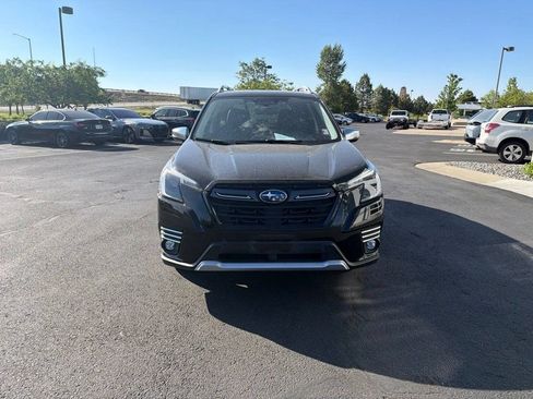 Used 2023 Subaru Forester Touring AWD/4WD image 8