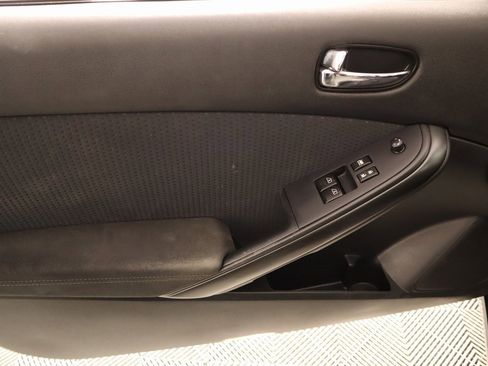 Used 2013 Nissan Altima 2.5 S w/ Convenience Pkg image 12