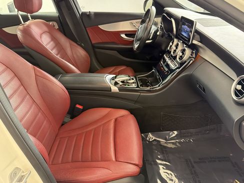 Used 2015 Mercedes-Benz C 300 4MATIC Sedan image 29