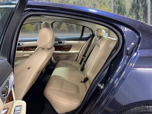 Used 2014 Jaguar XF 3.0 AWD/4WD image 10