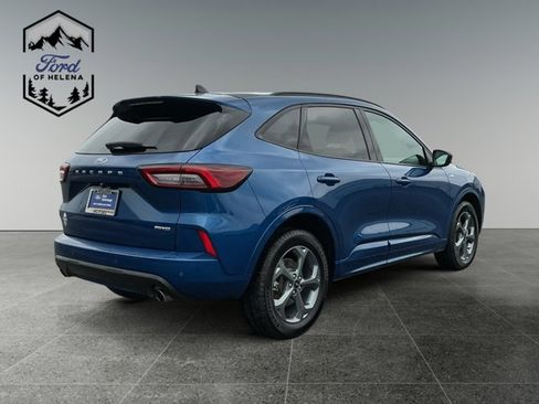 Certified 2023 Ford Escape ST-Line w/ Tech Pack #1 AWD/4WD image 5