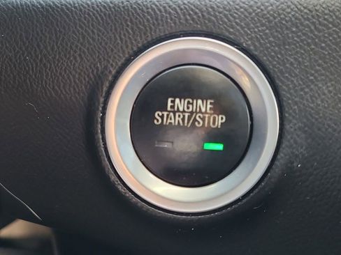 Used 2019 GMC Terrain SLT w/ Preferred Package image 36