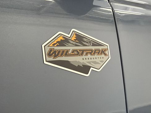 Used 2024 Ford Bronco Wildtrak image 13