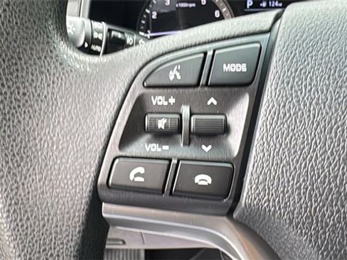Used 2019 Hyundai Tucson Sport image 16