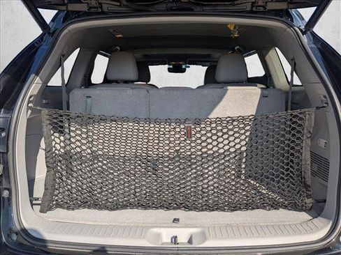 Used 2019 Toyota Highlander XLE image 22