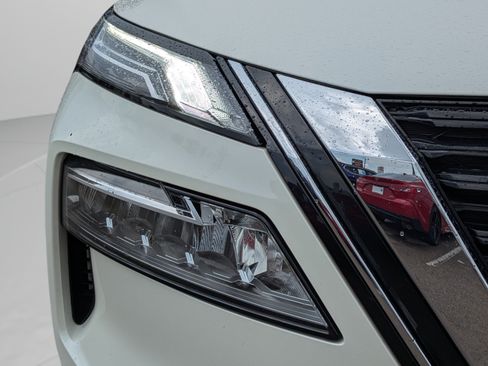 Used 2023 Nissan Rogue Platinum w/ Platinum Premium Package FWD image 25
