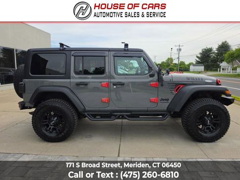 Used 2021 Jeep Wrangler Unlimited Sport AWD/4WD image 3