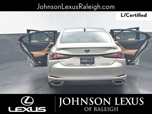 Certified 2022 Lexus ES 350 Ultra Luxury image 26