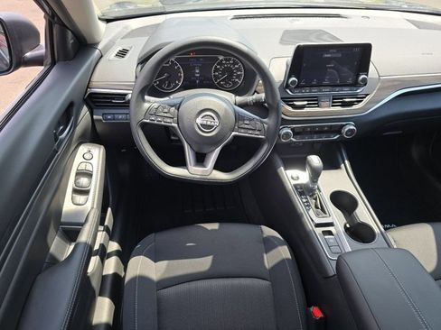 New 2026 Nissan Altima 2.5 SV AWD/4WD image 15