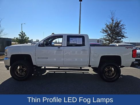 Used 2018 Chevrolet Silverado 1500 LT w/ All Star Edition image 7