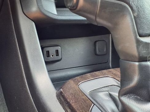 Used 2019 GMC Canyon SLE RWD image 11