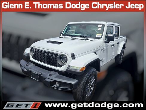 New 2026 Jeep Gladiator Sport AWD/4WD image 3