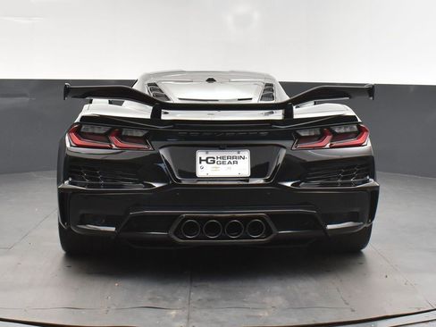 New 2026 Chevrolet Corvette Z06 w/ Z07 Performance Package image 6