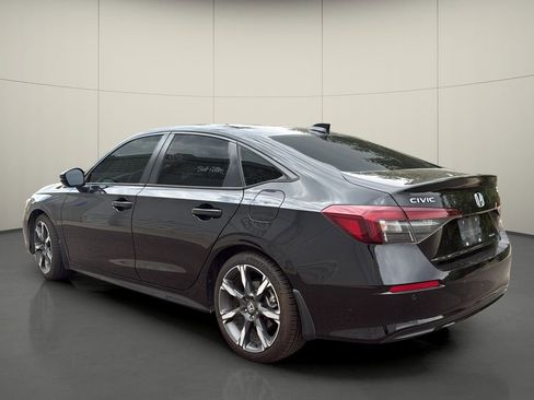 Used 2025 Honda Civic Sport image 5