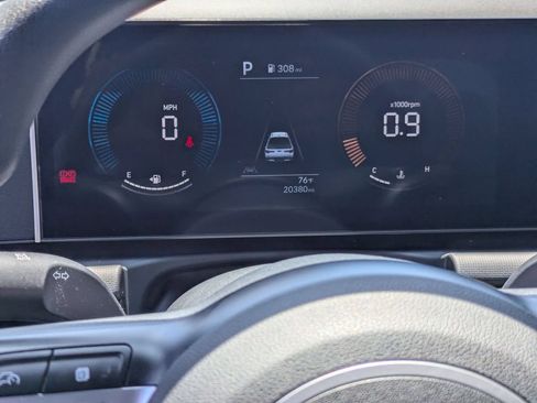 Used 2025 Hyundai Santa Cruz SEL AWD/4WD image 19