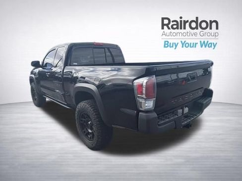 Used 2021 Toyota Tacoma TRD Off-Road w/ TRD Premium Off Road Package AWD/4WD image 5