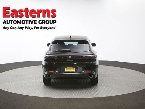Used 2024 Alfa Romeo Tonale Veloce AWD/4WD image 39