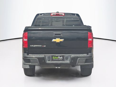 Used 2020 Chevrolet Colorado Z71 AWD/4WD image 5