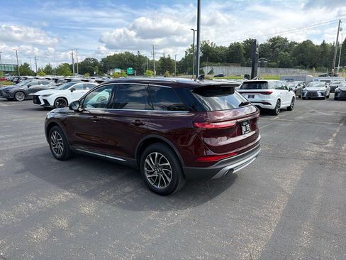 Used 2021 Lincoln Corsair AWD w/ Equipment Group 101A image 32