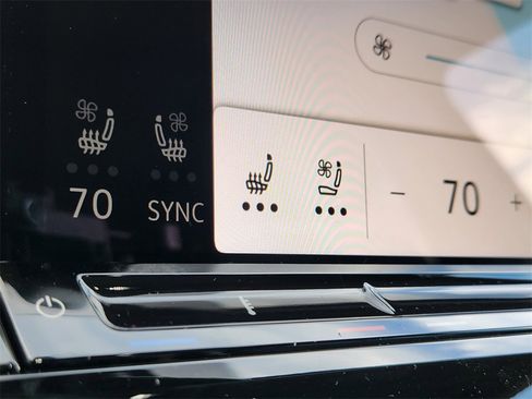 New 2026 Volkswagen Atlas SEL Premium R-Line image 22