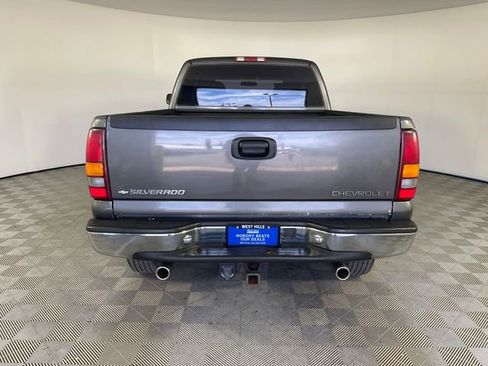 Used 2000 Chevrolet Silverado 2500 LS AWD/4WD image 16