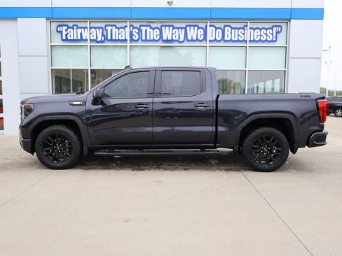 Used 2023 GMC Sierra 1500 Elevation w/ Elevation Premium Package AWD/4WD image 7