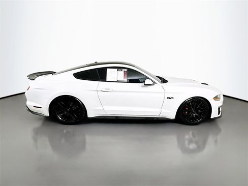 Used 2018 Ford Mustang GT Premium w/ GT Performance Package image 7