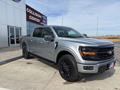 New 2026 Ford F150 XLT w/ Equipment Group 302A MID image 8