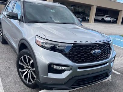 Used 2020 Ford Explorer ST w/ Premium Technology Package