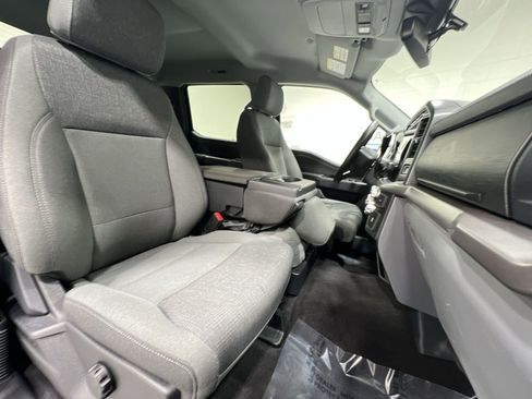 Used 2024 Ford F150 XLT image 24