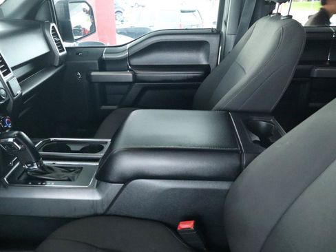Used 2019 Ford F150 XLT w/ Equipment Group 302A Luxury AWD/4WD image 17