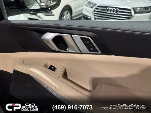 Used 2022 BMW X5 xDrive45e w/ Climate Comfort Package AWD/4WD image 22