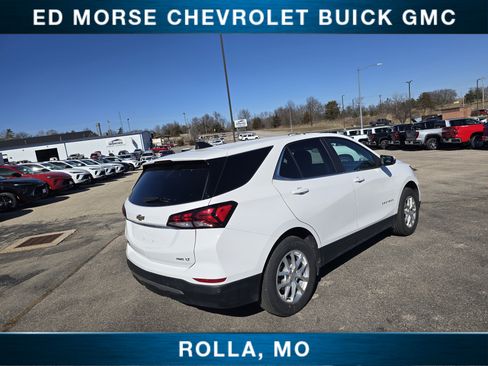 Used 2022 Chevrolet Equinox LT image 3